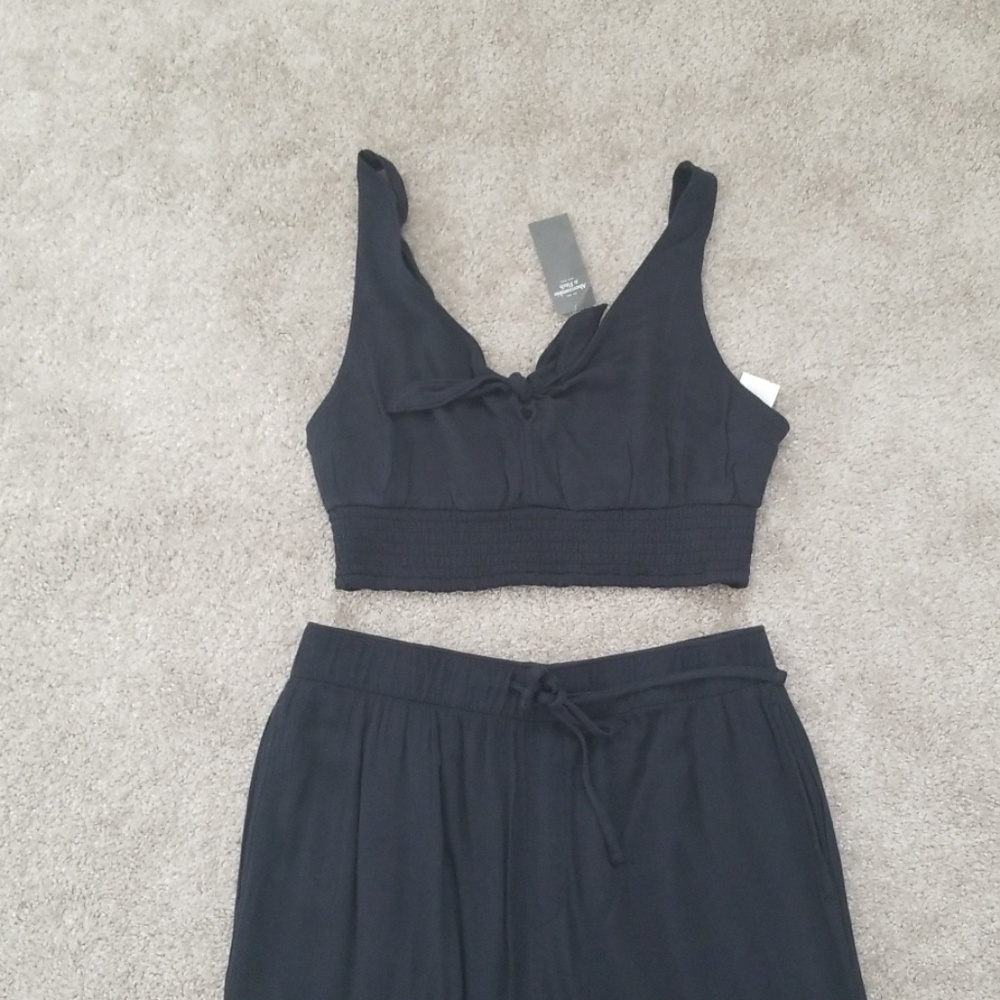 NEW WITH TAGS ABER CROMBIE TOP AND BOTTOM - Picture 7 of 7